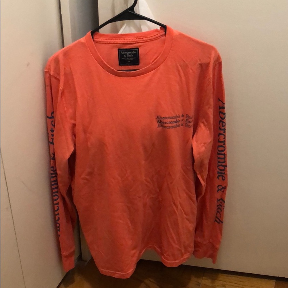 Abercrombie long sleeve t-shirt